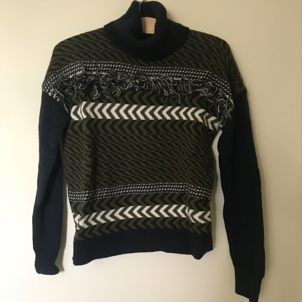 Worth Patterned Turtleneck *luxurious & soft*